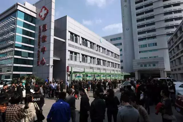 中国人在美国医闹，下场竟是这样，发人深省！.jpg