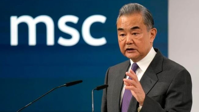 王毅表示，若美国一心想遏制中国，中方将奉陪到底